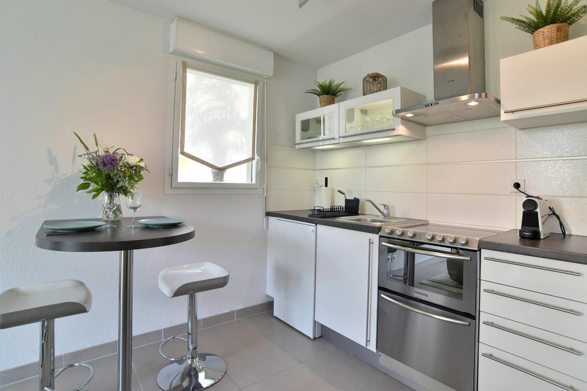 Escapade - Appartement Avec Jardin Et Parking Dinan Exterior foto